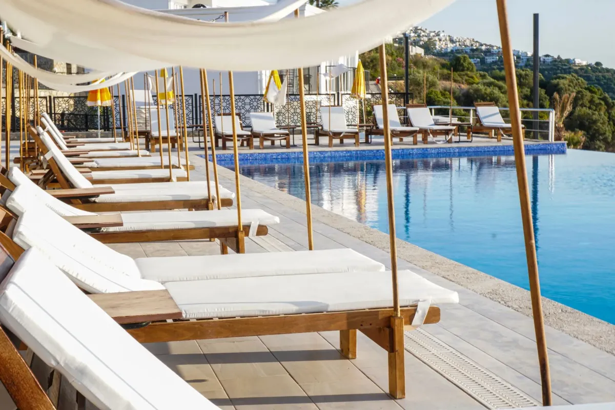 Ni Marin Hotel